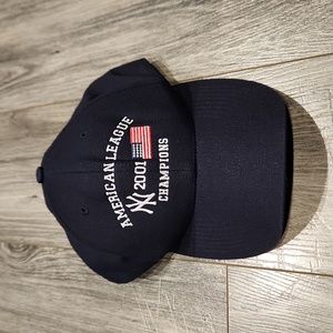 Twins Enterprise 2001 American League Champions NY Yankees Men's adjustable Hat